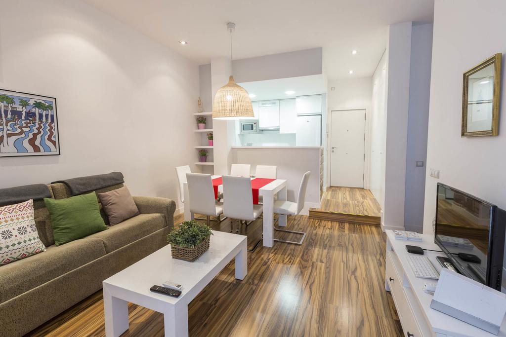 Smartrental Madrid Gran Via Apartments Exterior photo